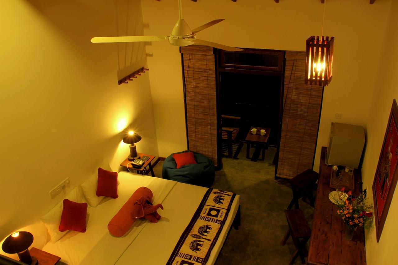 Rowinrich Cottages Ella Extérieur photo