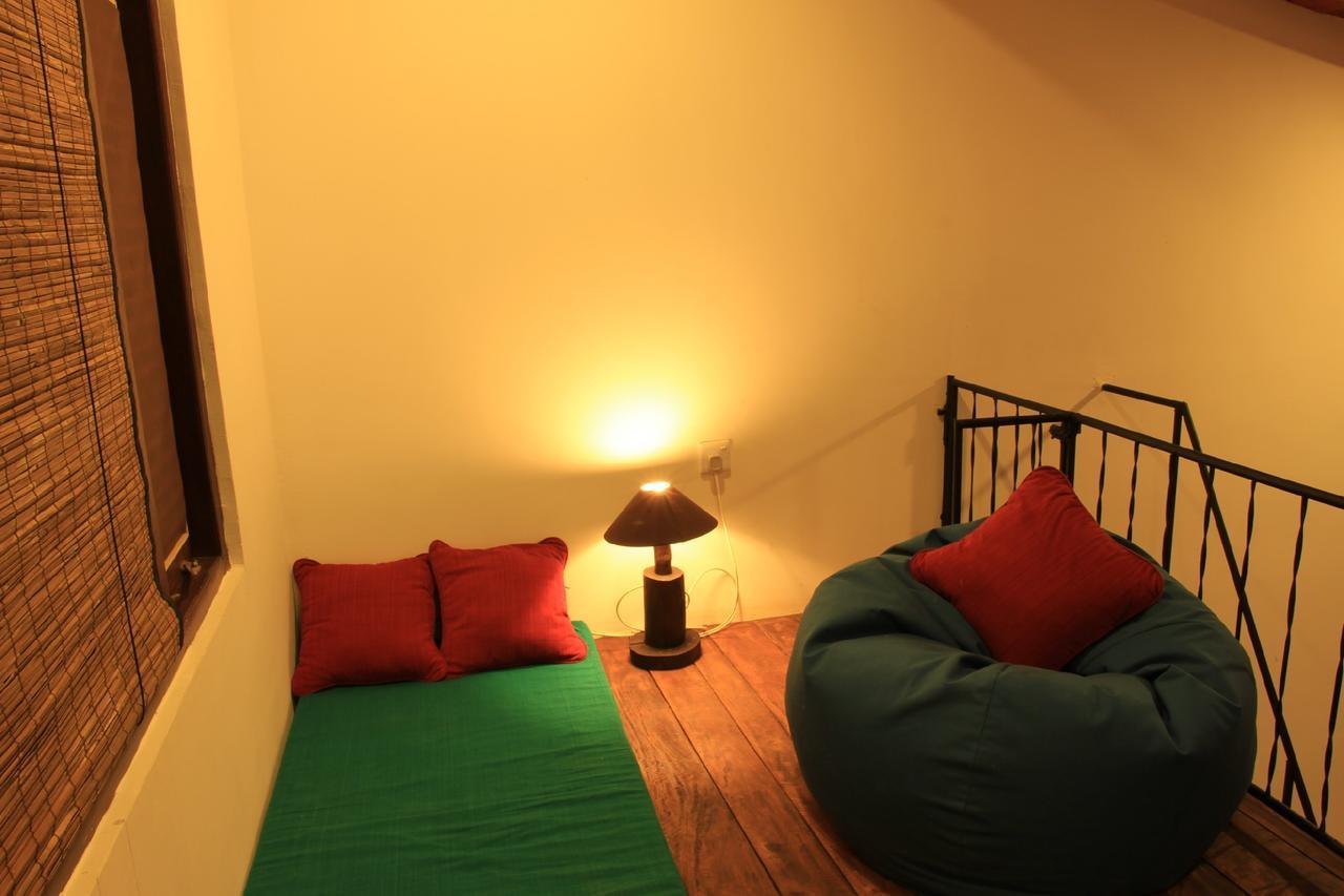 Rowinrich Cottages Ella Extérieur photo